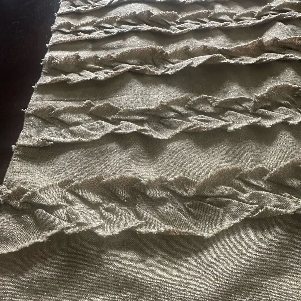 Nicole Miller Sand Colored Ruffled Table Runner - Picture 2 of 5